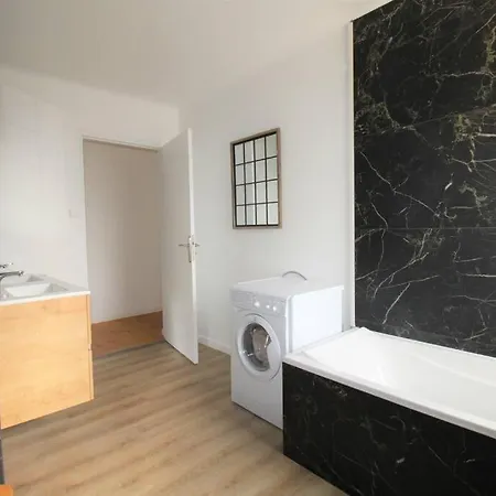 Joli Appartement Au Calme Lay-Saint-Christophe Exterior photo