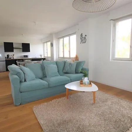 Joli Appartement Au Calme Lay-Saint-Christophe Exterior photo
